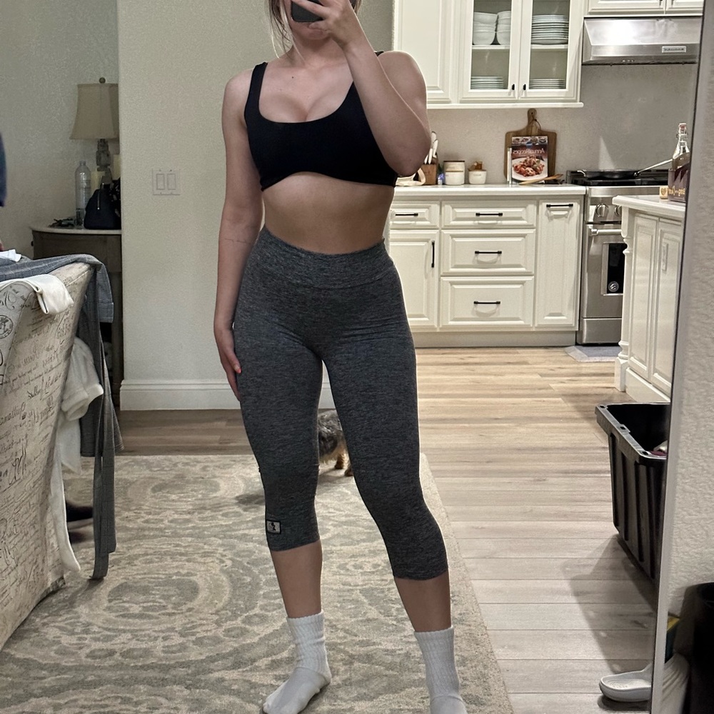 Heathered Grey scrunch leggings